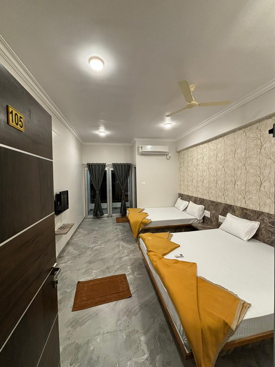 Luxury Hotel Rooms in Solapur